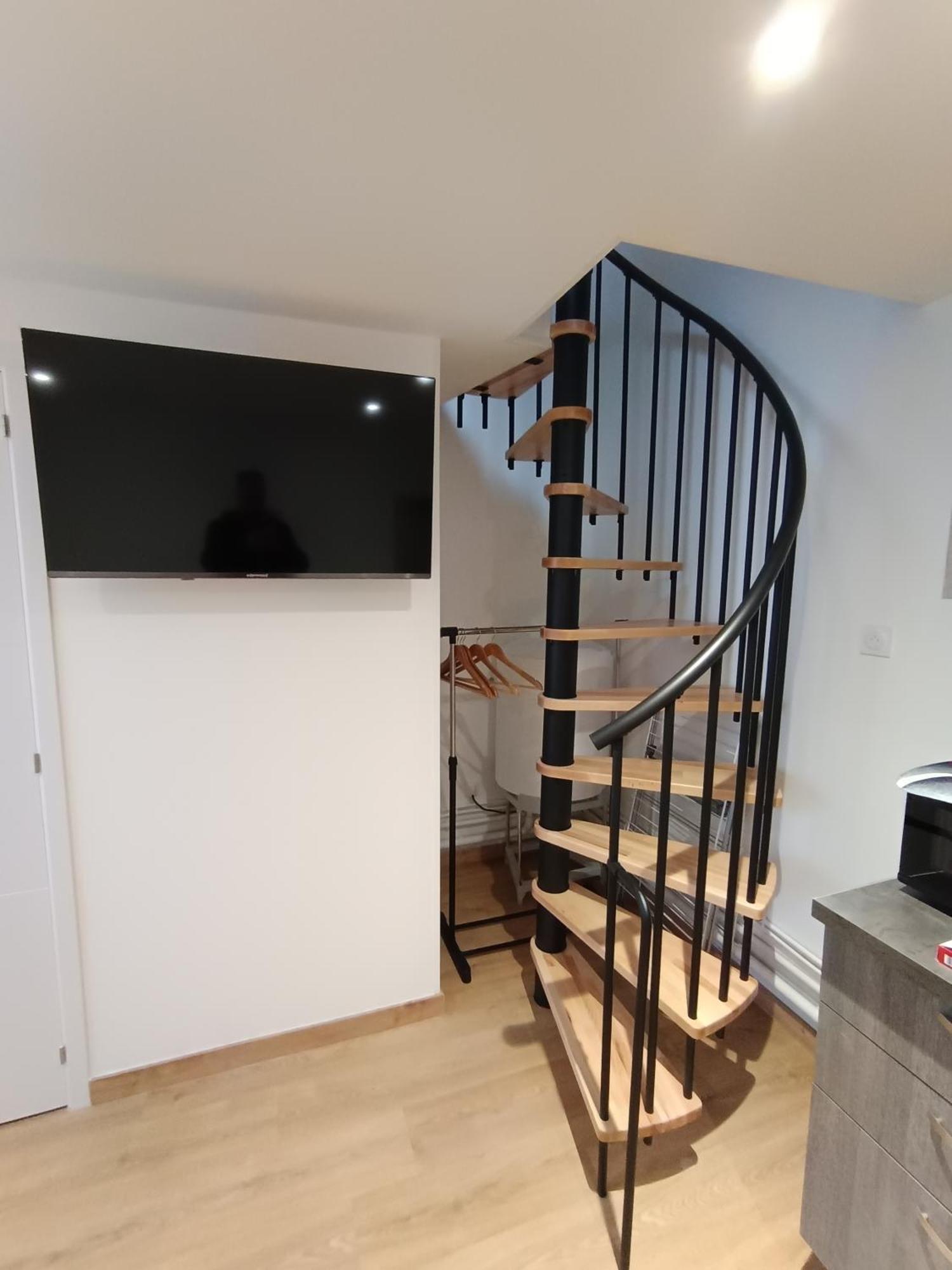 Jolie Maison Neuve - Malisone -
